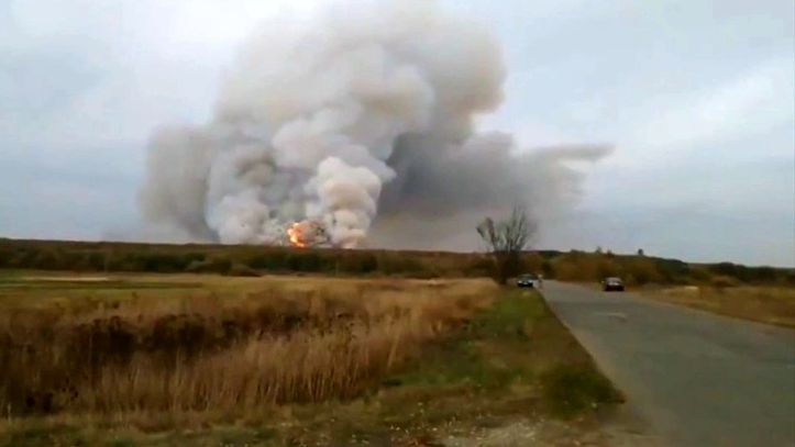 Video: Požár v ruském muničním skladu. Bylo tu na 75 tisíc tun munice